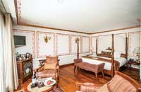 Category Maharaja Suite