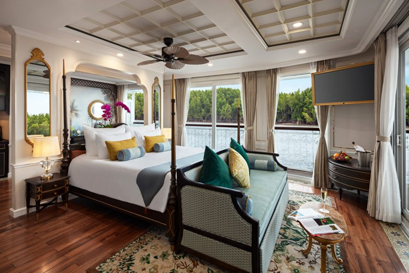 Category Royal Suite