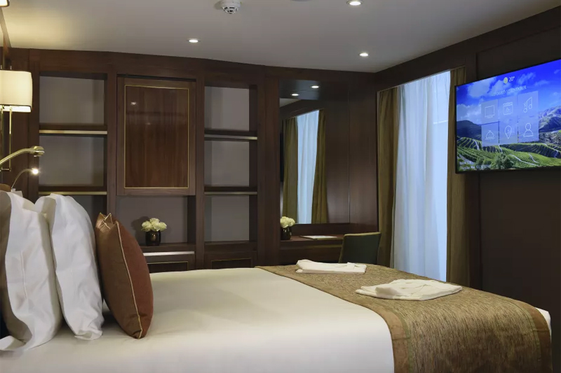 Category Upper Deck - Deluxe Balcony Suite