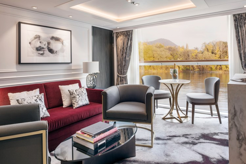 Category Royal Suite