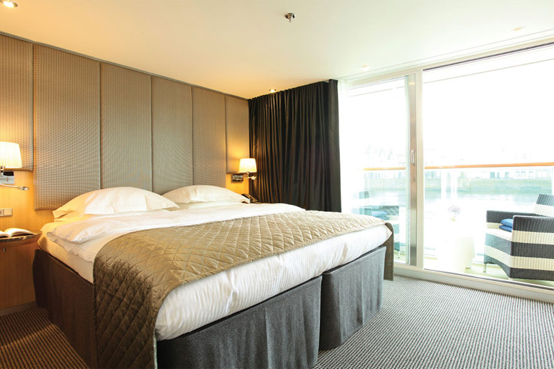 Category BD Deluxe Balcony Suite 