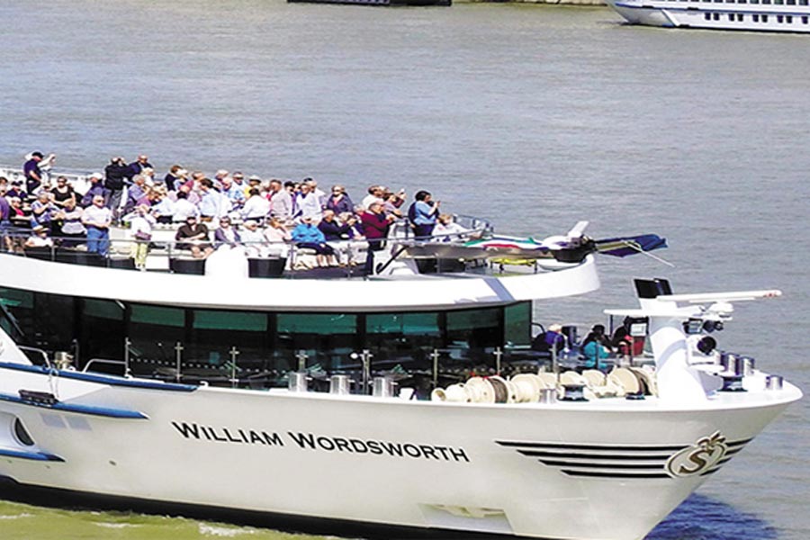 Riviera MS William Wordsworth Ship