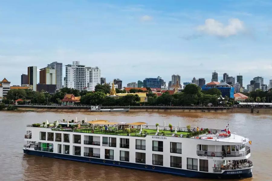 Riviera Riviera Alba Ship