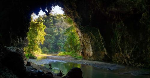 Swim inside the Tham Nam Cave