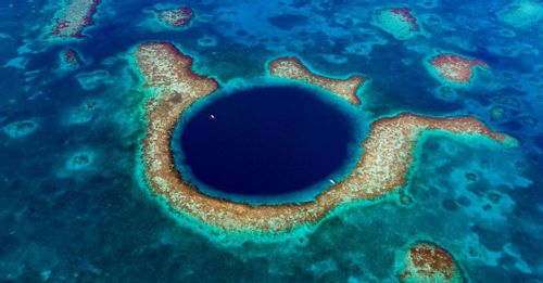 The Blue Hole (Belize)