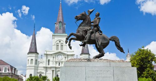Listen to live music at Jackson Square