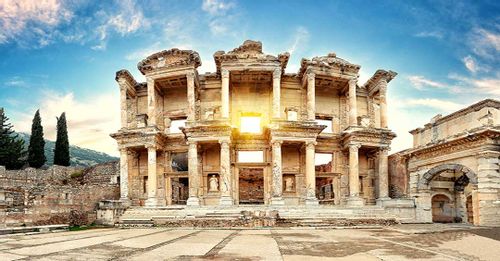 Discover the Ephesus Ruins to see a lost Ancient Greek City