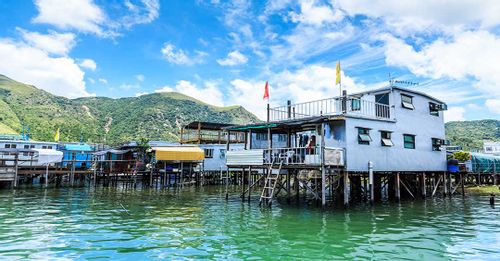 Explore Tai O Fishing Village
