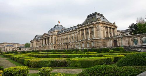 Enter inside the Brussels Royal Palace to get a glimpse of the elegant royal lifestyle
