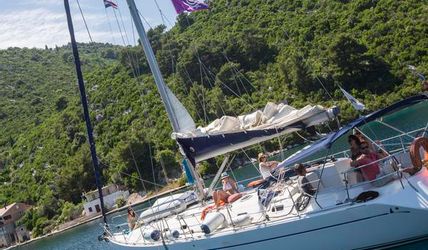 Sailing Croatia Dubrovnik To Split By G Adventures Tours With 450 Reviews Tour Id